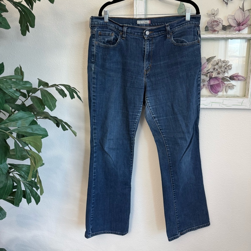 Levi’s 505 Straight Leg Jeans Women’s Size 14 Medium Wash